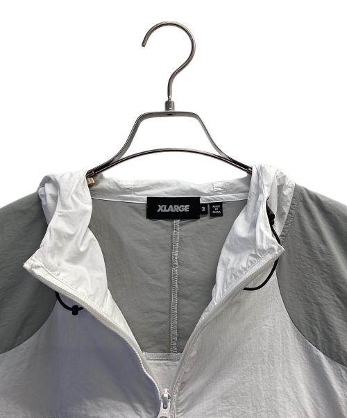 X-LARGE（エクストララージ）X-LARGE (エクストララージ) PIPING HOODED JACKET ホワイト サイズ:Mの古着・服飾アイテム