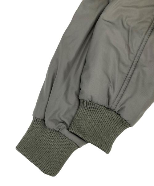 maison kitsune（メゾンキツネ）MAISON KITSUNE (メゾンキツネ) ボンバージャケット グリーン サイズ:Sの古着・服飾アイテム