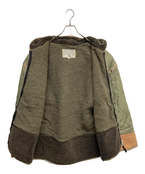 AVIREX（アヴィレックス）AVIREX (アヴィレックス) 裏ボアキルティングジャケット オリーブ サイズ:Mの古着・服飾アイテム