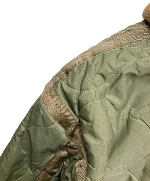 AVIREX（アヴィレックス）AVIREX (アヴィレックス) 裏ボアキルティングジャケット オリーブ サイズ:Mの古着・服飾アイテム