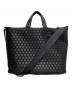 LAQUOH（ラクーオ）の古着「SLIM TOTE BAG KAGOME EMBOSS BONDING」｜ブラック