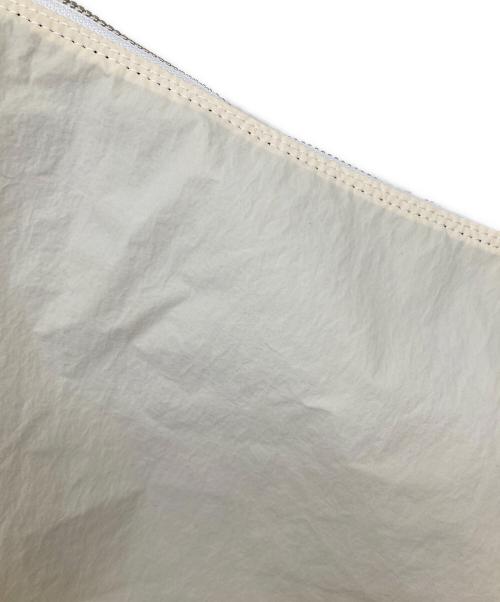 MAISON SPECIAL（メゾンスペシャル）MAISON SPECIAL (メゾンスペシャル) KONBU Nylon Shoulder アイボリーの古着・服飾アイテム