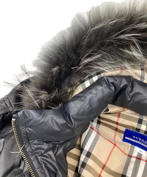 BURBERRY BLUE LABEL（バーバリー ブルー レーベル）BURBERRY BLUE LABEL (バーバリー ブルー レーベル) ダウンジャケット ブラック サイズ:38の古着・服飾アイテム