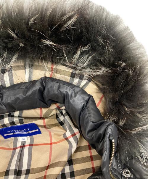 BURBERRY BLUE LABEL（バーバリー ブルー レーベル）BURBERRY BLUE LABEL (バーバリー ブルー レーベル) ダウンジャケット ブラック サイズ:38の古着・服飾アイテム