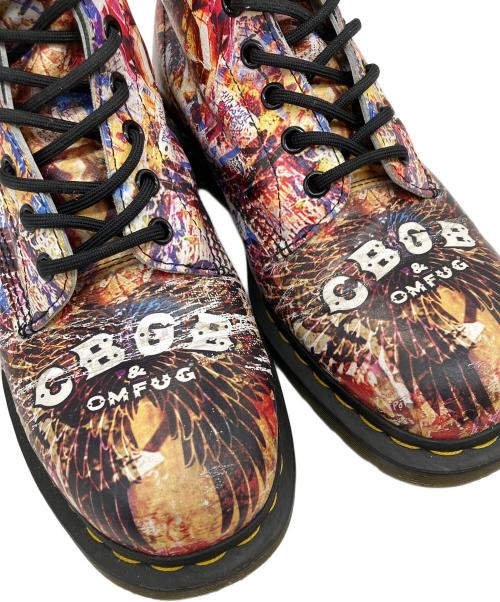 Dr.Martens（ドクターマーチン）Dr.Martens (ドクターマーチン) CBGB&OMFUG (シービージービー) 8ホールブーツ ブラック×レッド サイズ:UK8/US9/EU42の古着・服飾アイテム