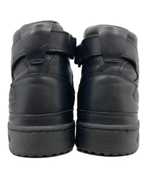 adidas（アディダス）adidas (アディダス) WILLY CHAVARRIA (ウィリーチャバリア) ORIGINALS FORUM ’84 HI BLACK/RED レッド×ブラック サイズ:27.5の古着・服飾アイテム
