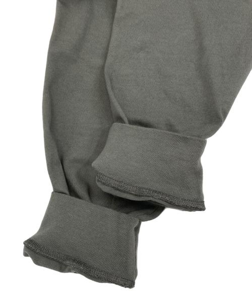 STONE ISLAND（ストーンアイランド）STONE ISLAND (ストーンアイランド) ヘビーウェイトコットンクルーネックL/Sカットソー グレー サイズ:XLの古着・服飾アイテム