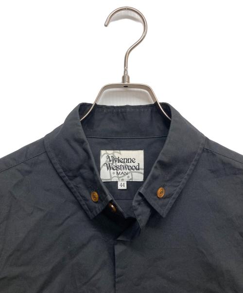 Vivienne Westwood（ヴィヴィアンウエストウッド）Vivienne Westwood (ヴィヴィアンウエストウッド) オーブ刺繍ボタンダウンシャツ ブラック サイズ:44の古着・服飾アイテム