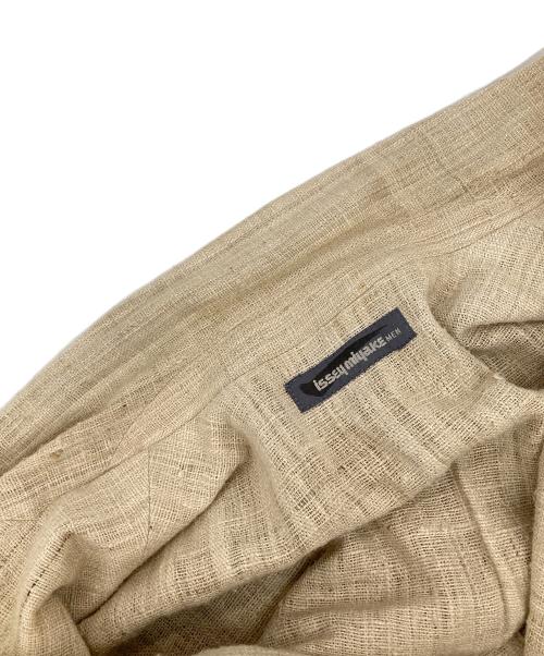 ISSEY MIYAKE MEN（イッセイミヤケメン）ISSEY MIYAKE MEN (イッセイミヤケメン) シルクツイードテーラードジャケット ベージュ サイズ:Mの古着・服飾アイテム