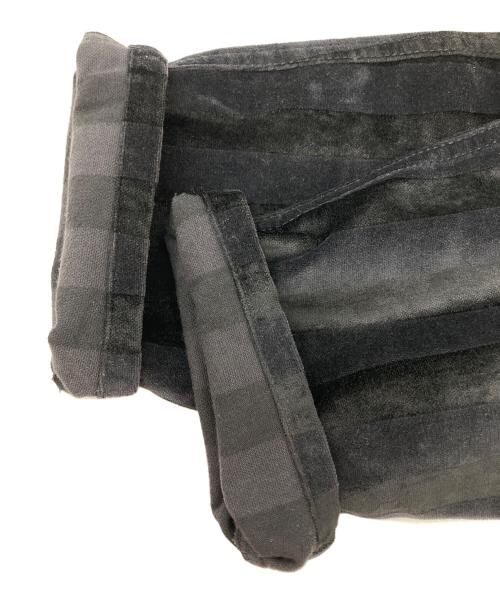 FENDI（フェンディ）FENDI (フェンディ) ベロアストライプパンツ ブラック サイズ:27の古着・服飾アイテム