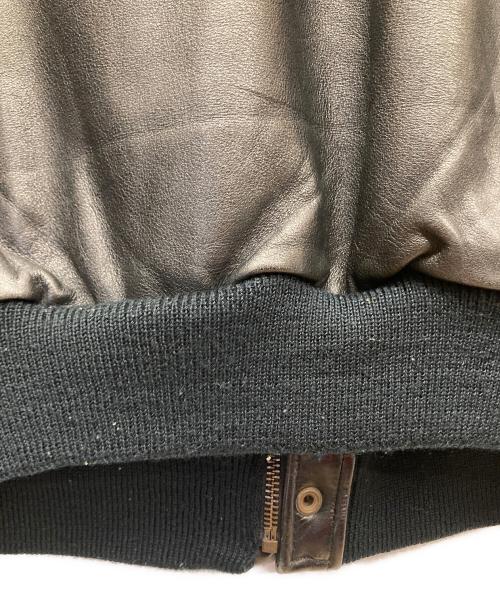 CHEVIGNON（シェビニオン）CHEVIGNON (シェビニオン) 短丈レザーブルゾン ブラック サイズ:Lの古着・服飾アイテム