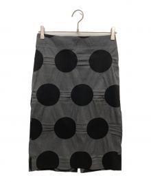 ISSEY MIYAKE（イッセイミヤケ）の古着「ドットタイトスカート」｜グレー×ブラック