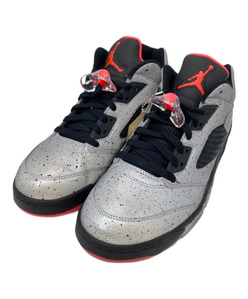 NIKE（ナイキ）NIKE (ナイキ) AIR JORDAN 5 RETRO LOW NEYMAR シルバー サイズ:27.5の古着・服飾アイテム