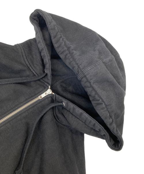 SUPREME（シュプリーム）Supreme (シュプリーム) OLD ENGLISH ZIP HOODIE ホワイト×ブラック サイズ:Sの古着・服飾アイテム