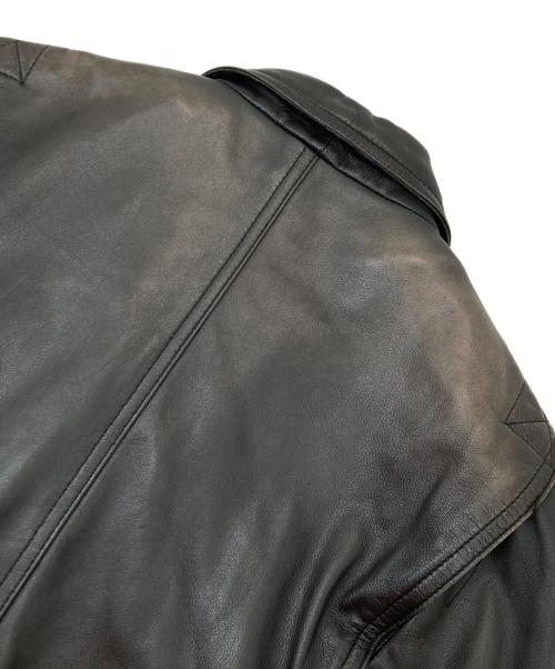INTERMEZZO（インターメッツォ）INTERMEZZO (インターメッツォ) A-2タイプ フライトレザージャケット ブラック サイズ:Mの古着・服飾アイテム