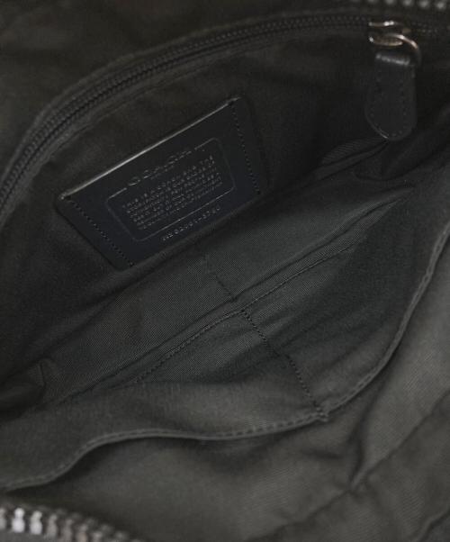 COACH（コーチ）COACH (コーチ) シグネチャーボディーバッグ ブラックブルーの古着・服飾アイテム