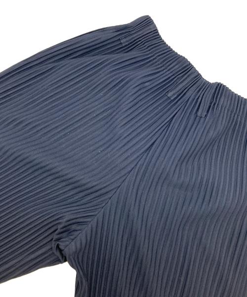 HOMME PLISSE ISSEY MIYAKE（オム プリッセ イッセイ ミヤケ）HOMME PLISSE ISSEY MIYAKE (オム プリッセ イッセイ ミヤケ) プリーツワイドパンツ ネイビー サイズ:2の古着・服飾アイテム