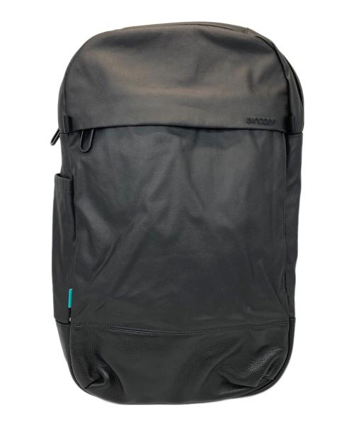 Incase（インケース）Incase (インケース) スクエアバックパック ブラックの古着・服飾アイテム
