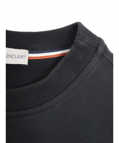 MONCLER（モンクレール）MONCLER (モンクレール) サイドジップラバーロゴプリントスウェット ブラック サイズ:L  18SSモデル　D10918026450　8098U　MAGLIA GIROの古着・服飾アイテム