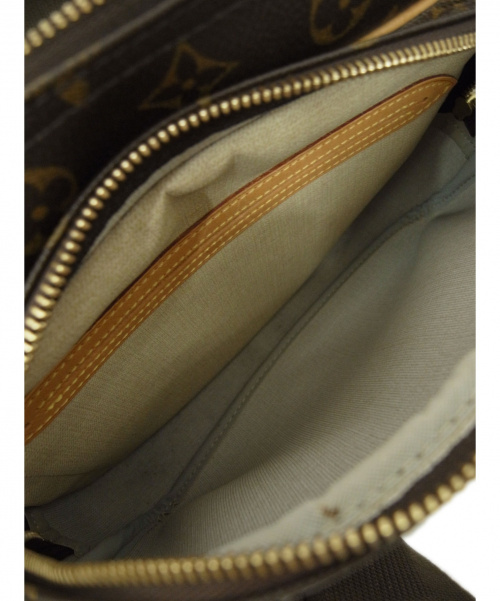LOUIS VUITTON（ルイ ヴィトン）LOUIS VUITTON (ルイヴィトン) リポーターPM ブラウン サイズ:PM モノグラム リポーターPM M45254 SP0063の古着・服飾アイテム