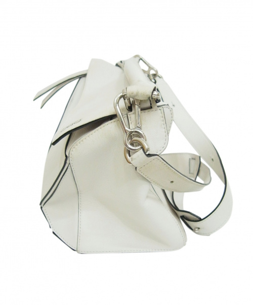LOEWE（ロエベ）LOEWE (ロエベ) パズルバッグ ホワイト サイズ:下記参照 9763368　PUZZLE BAGの古着・服飾アイテム