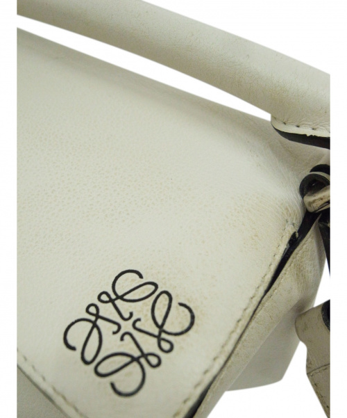 LOEWE（ロエベ）LOEWE (ロエベ) パズルバッグ ホワイト サイズ:下記参照 9763368　PUZZLE BAGの古着・服飾アイテム