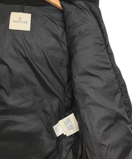 MONCLER（モンクレール）MONCLER (モンクレール) ライアンダウンジャケット ブラックの古着・服飾アイテム