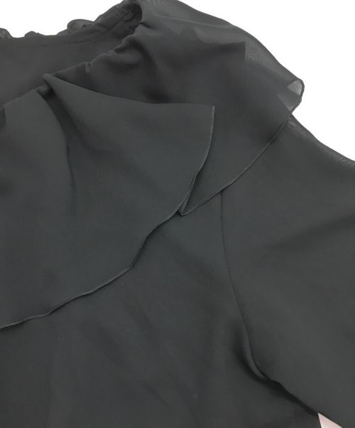 GRACE CLASS（グレースクラス）GRACE CLASS (グレースクラス) ストール付シフォンブラウス ブラック サイズ:36 未使用品の古着・服飾アイテム