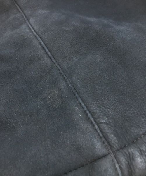 BARNEYS NEWYORK（バーニーズ・ニューヨーク）BARNEYS NEWYORK (バーニーズ・ニューヨーク) ムートンコート ネイビー×ブラック サイズ:40の古着・服飾アイテム