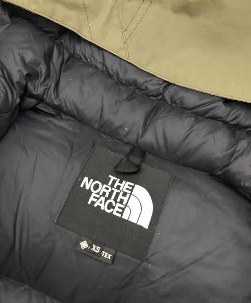 THE NORTH FACE（ザ ノース フェイス）THE NORTH FACE (ザ ノース フェイス) マウンテンダウンジャケット カーキ×ブラック サイズ:XSの古着・服飾アイテム