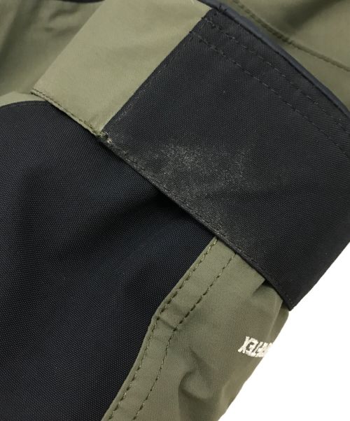 THE NORTH FACE（ザ ノース フェイス）THE NORTH FACE (ザ ノース フェイス) マウンテンダウンジャケット カーキ×ブラック サイズ:XSの古着・服飾アイテム