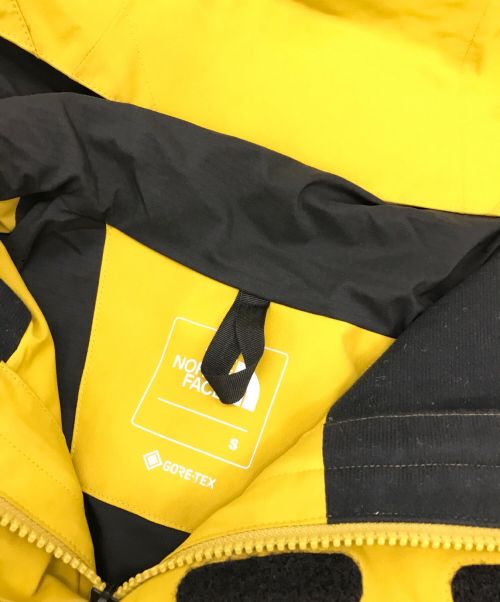 THE NORTH FACE（ザ ノース フェイス）THE NORTH FACE (ザ ノース フェイス) マウンテンジャケット イエロー×ブラック サイズ:Sの古着・服飾アイテム