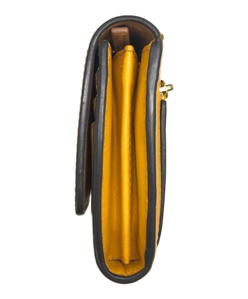 TORY BURCH（トリーバーチ）TORY BURCH (トリーバーチ) フラップロングウォレット イエロー サイズ:下記参照の古着・服飾アイテム