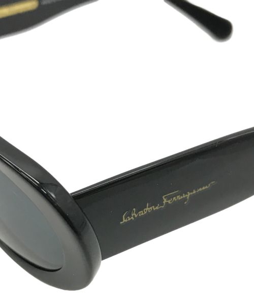 Salvatore Ferragamo（サルヴァトーレ フェラガモ）Salvatore Ferragamo (サルヴァトーレ フェラガモ) サングラス ブラック サイズ:下記参照の古着・服飾アイテム