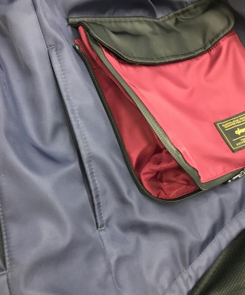 glamb（グラム）glamb (グラム) カメラマンマウンテンパーカー ネイビー×ボルドー サイズ:3の古着・服飾アイテム