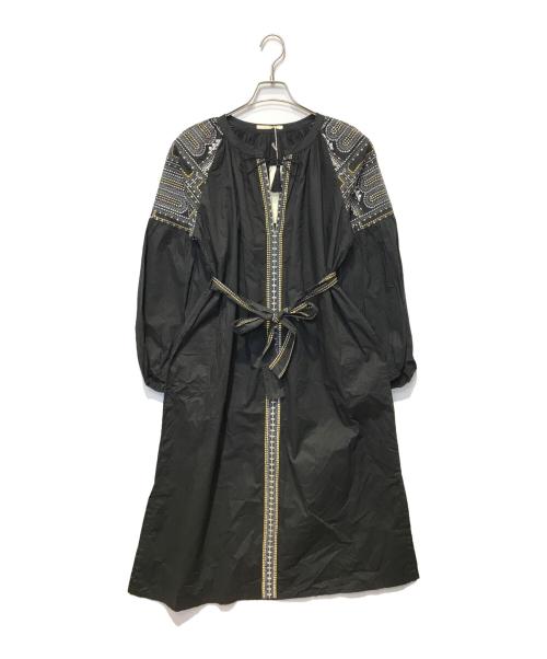 ne quittez pas（ヌキテパ）ne quittez pas (ヌキテパ) 刺繍ワンピース ブラック サイズ:FREEの古着・服飾アイテム