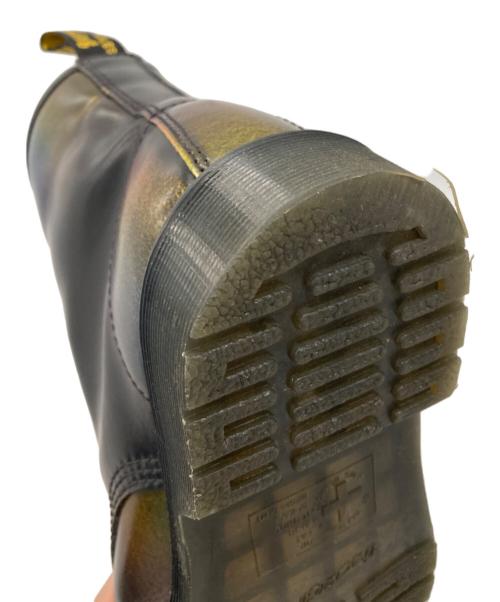 Dr.Martens（ドクターマーチン）Dr.Martens (ドクターマーチン) FOR PRIDE 8ホールブーツ マルチカラー サイズ:UK7(26cm)の古着・服飾アイテム
