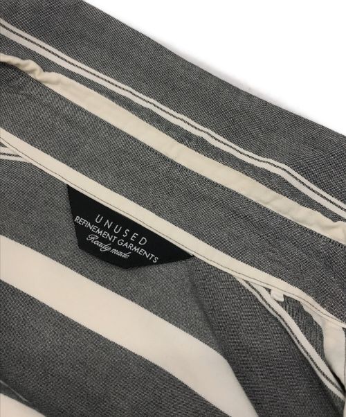 UNUSED（アンユーズド）UNUSED (アンユーズド) ストライプシャツ グレー×ホワイト サイズ:1の古着・服飾アイテム