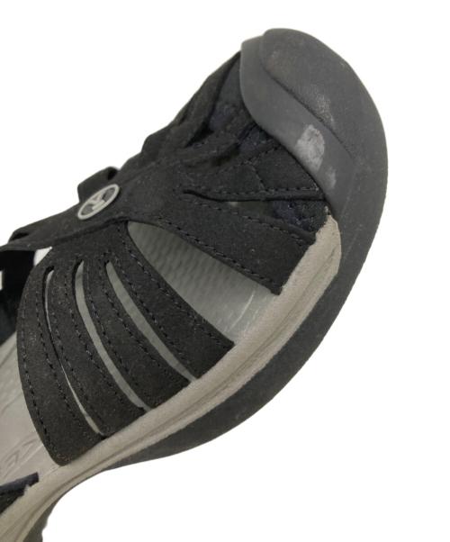 KEEN（キーン）KEEN (キーン) ローズサンダル ブラック サイズ:26cmの古着・服飾アイテム