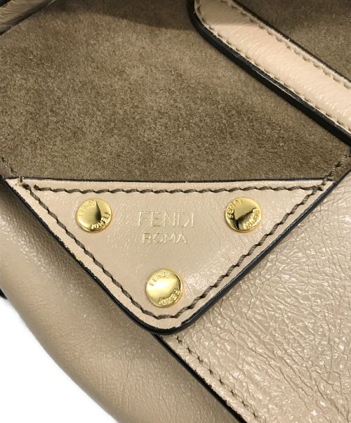 FENDI（フェンディ）FENDI (フェンディ) フリップ スモールバッグ ベージュ サイズ:下記参照の古着・服飾アイテム