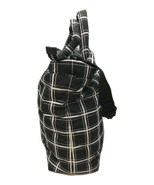 MARNI（マルニ）MARNI (マルニ) 2WAYパフトートバッグ ブラック×ホワイトの古着・服飾アイテム