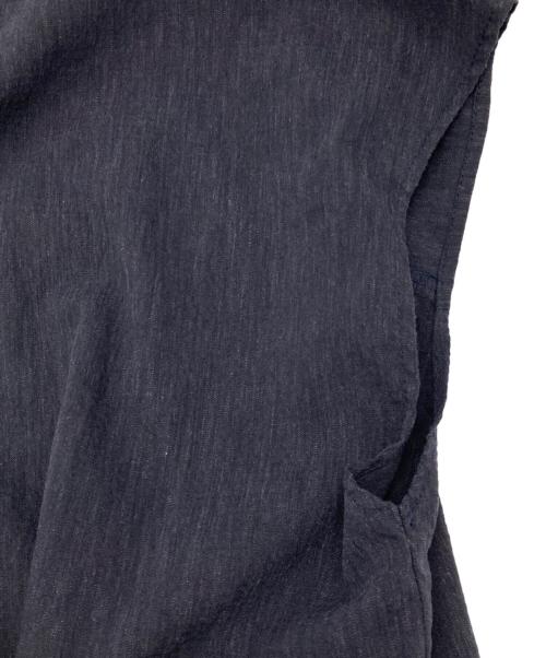 BEARDSLEY（ビアズリー）BEARDSLEY (ビアズリー) ノースリーブブラウス ネイビー サイズ:1 未使用品の古着・服飾アイテム