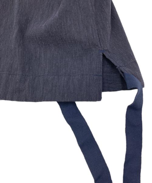 BEARDSLEY（ビアズリー）BEARDSLEY (ビアズリー) ノースリーブブラウス ネイビー サイズ:1 未使用品の古着・服飾アイテム