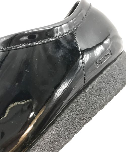 SUPREME（シュプリーム）SUPREME (シュプリーム) CLARKS (クラークス) ワラビーシューズ ブラック サイズ:26.5cmの古着・服飾アイテム