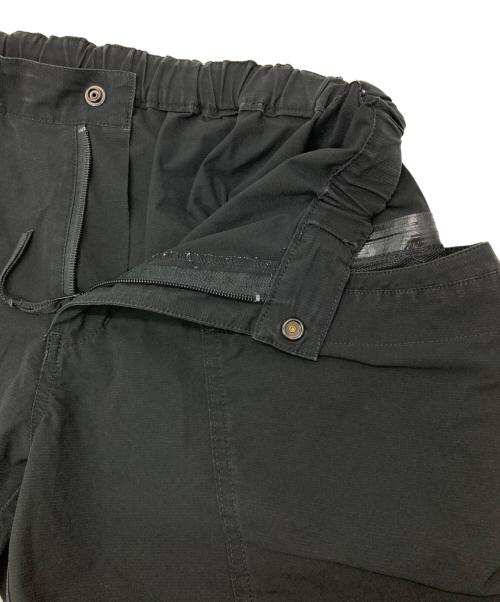 CMF OUTDOOR GARMENT（コンフィーアウトドアガーメント）CMF OUTDOOR GARMENT (コンフィーアウトドアガーメント) アクティビティ トレック ショーツ ブラック サイズ:Ｍの古着・服飾アイテム