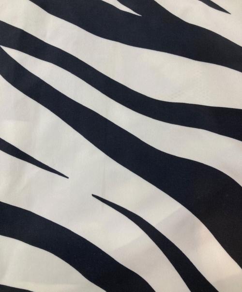 F.C.R.B.（エフシーレアルブリストル）F.C.R.B. (エフシーレアルブリストル) ハーフパンツ ホワイト×ブラック サイズ:Ｍの古着・服飾アイテム