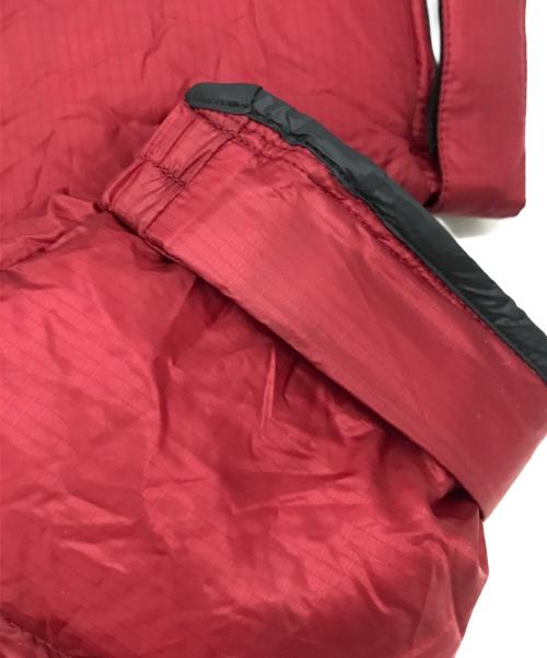 THE NORTH FACE（ザ ノース フェイス）THE NORTH FACE (ザ ノース フェイス) ヌプシジャケット ブラック×レッド サイズ:Sの古着・服飾アイテム