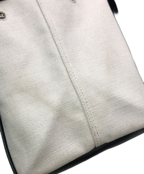 BALENCIAGA（バレンシアガ）BALENCIAGA (バレンシアガ) カバス S  ハンドバッグ ホワイト×ブラック サイズ:下記参照の古着・服飾アイテム