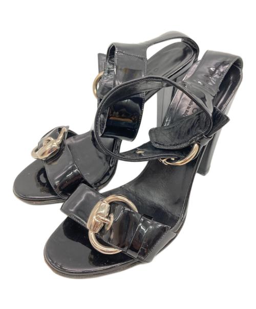 GUCCI（グッチ）GUCCI (グッチ) エナメルサンダル ブラック サイズ:34 1/2（21.5cm相当）の古着・服飾アイテム