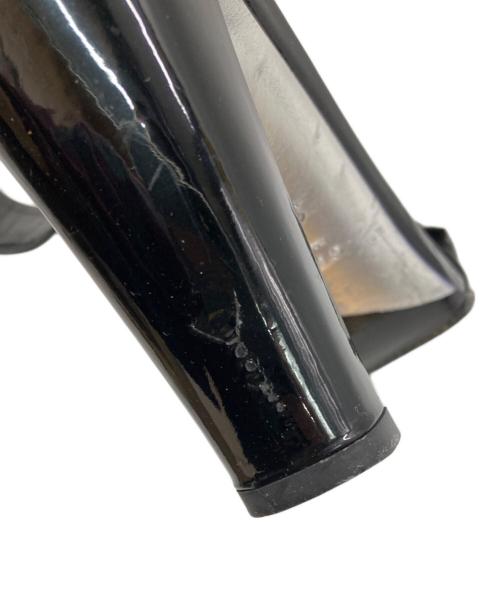 GUCCI（グッチ）GUCCI (グッチ) エナメルサンダル ブラック サイズ:34 1/2（21.5cm相当）の古着・服飾アイテム